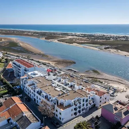 Bright & Cozy House With Terrace By Hostwise *